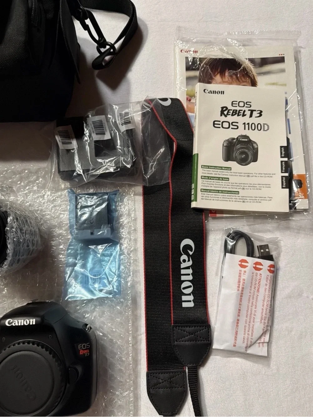 Canon Rebel T3 EOS 1100D Camera